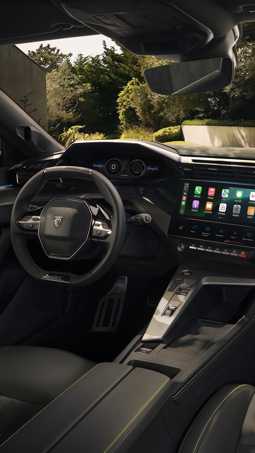 Nouvelle PEUGEOT E-308 SW i-cockpit